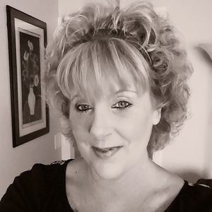 Meet your Posher, Deb